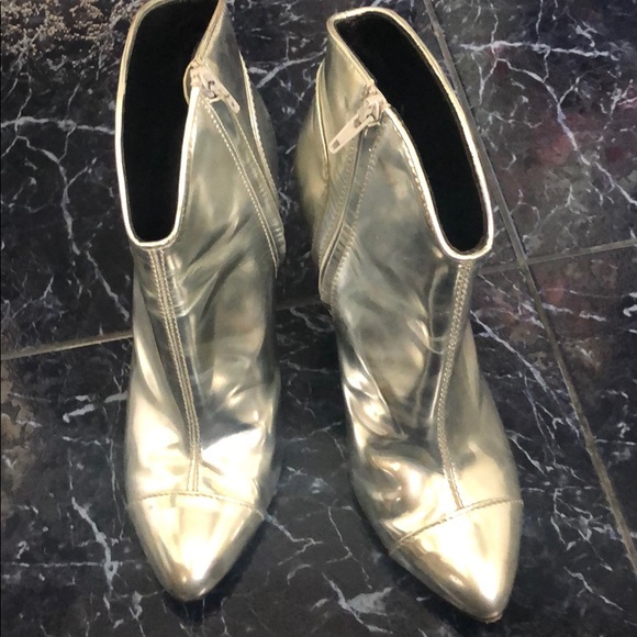 Burberry silver ankle boot 👢 size 391/2 - Picture 2 of 11